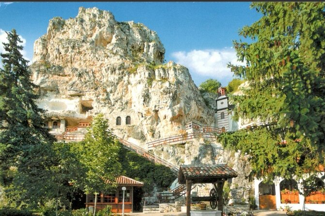 Bulgaria -Private Tour- Basarbovo, Arbanasi, Veliko Tarnovo - Arbanasi, where merchant homes looked like small forts