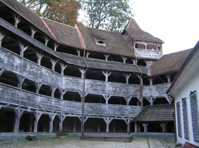 BV01 - City Tour Brasov in English: Secrets of Kronstadt - Why Brașov works so well as a walking tour