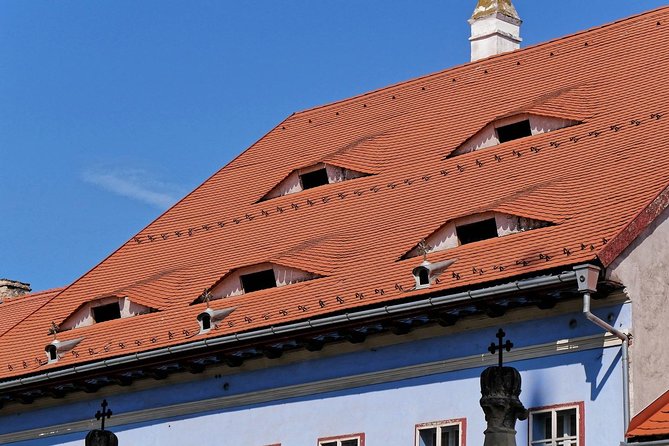 City Tour Sibiu in English - Starting in Huet Square, Sibiu’s quiet medieval corner