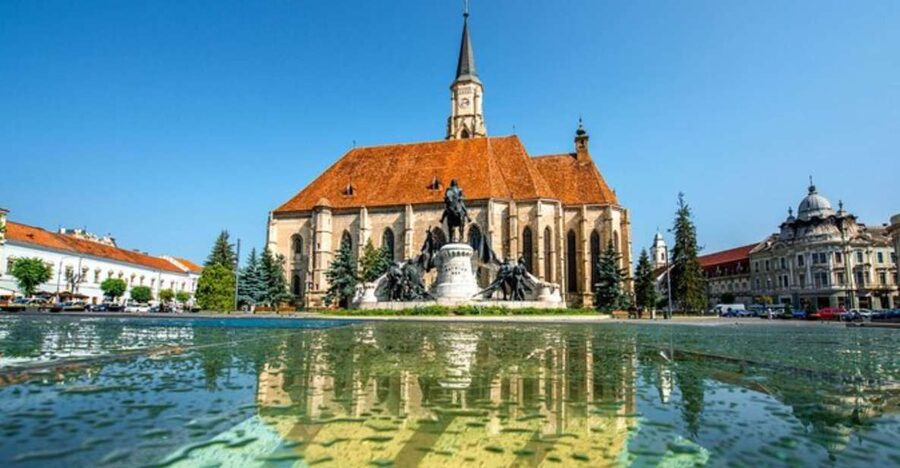 Cluj : Private Walking Tour with A Guide ( Private Tour ) - Monuments, museums, and the choice to go inside