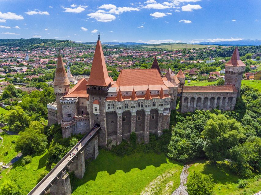 Cluj: Turda Salt Mine, Corvin Castle, Alba Carolina Tour - The pace, driving, and group size