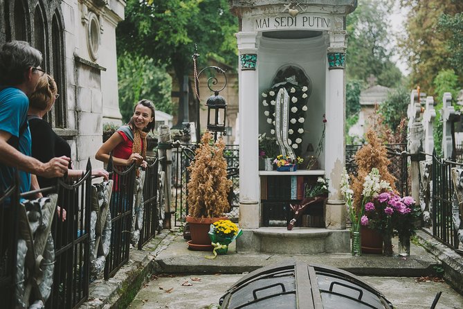 Darkside Tour of Bucharest - small group - Key points at a glance