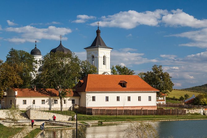 Day trip to Republic of Moldova - visit Chisinau and Cricova Winery - Practical ways to make the day better