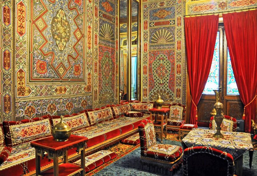 Discover Transylvania: Peles, Bran, Sighisoara in 2 days - Peles Castle and Sinaia: Romania’s royal introduction