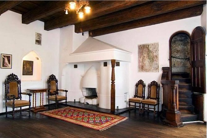 Dracula's Castle, Peles Castle and Brasov - Private Day Trip from Bucharest - Who should book this tour?