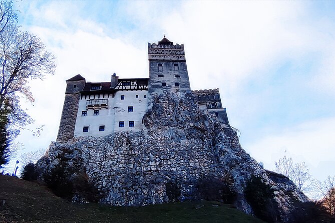 Dracula's Castle - Private Tour with Peleș Castle and Brașov city - Bran Castle beyond the Dracula label