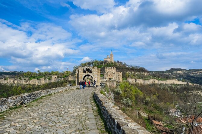 Explore Northern Bulgaria Day Trip from Bucharest - The practical tradeoffs of a 12-hour border day