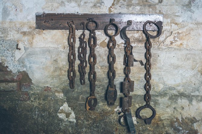 Exploring a Former Communist Prison - Carol Park, a mausoleum, and a communist-era meal