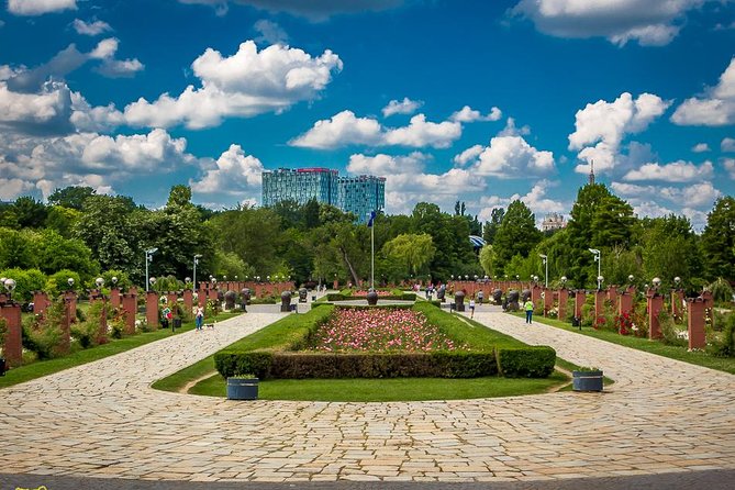 Extended Walking Tour of Bucharest - Why this Bucharest route works so well