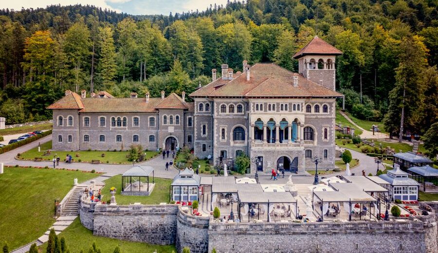 From Brasov 3 castles : Peles , Bran , Cantacuzino - The guide can make or break the experience