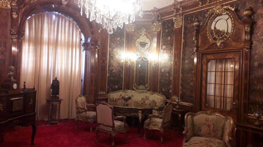 From Brasov: Peles Castle, Bran Castle & Cantacuzino Castle - Why this castle circuit works from Brasov