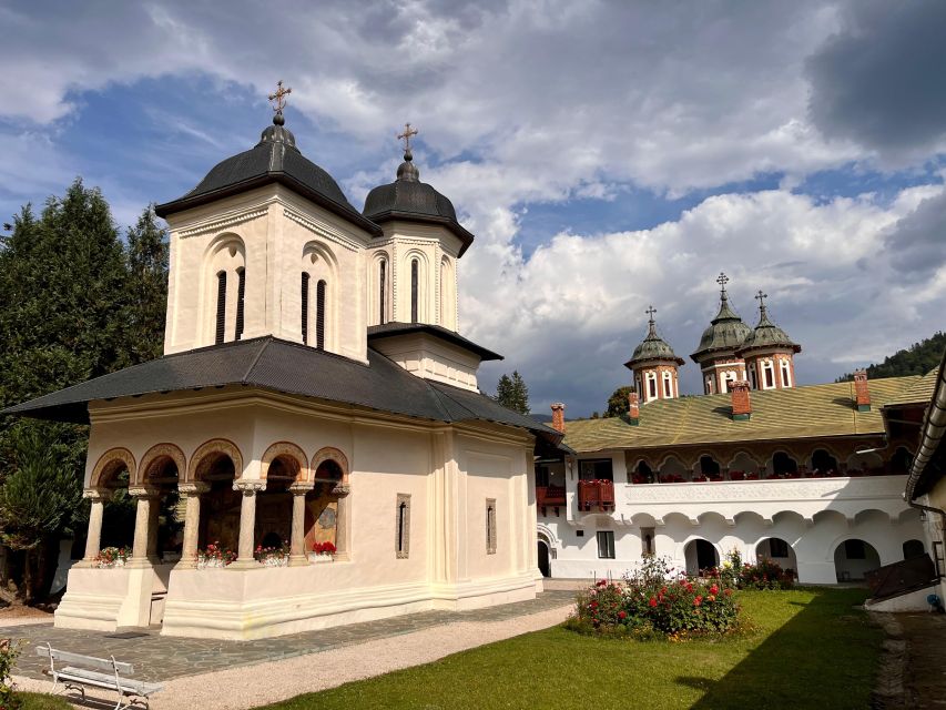 From Brasov: Tour of Castles and Surrounding Area - Peles Castle, the day’s architectural centerpiece