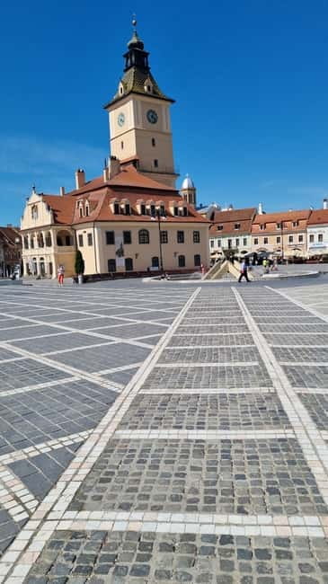 From Bucharest: Bran, Peles Castle & Brasov Private Day Tour - The long day and practical limits