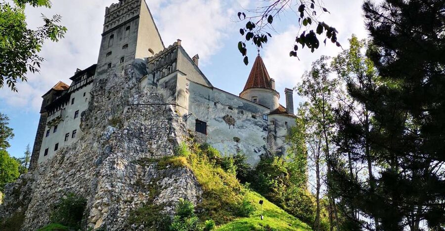 From Bucharest: Full-Day Private Dracula Tour - The road from Bucharest to Sinaia