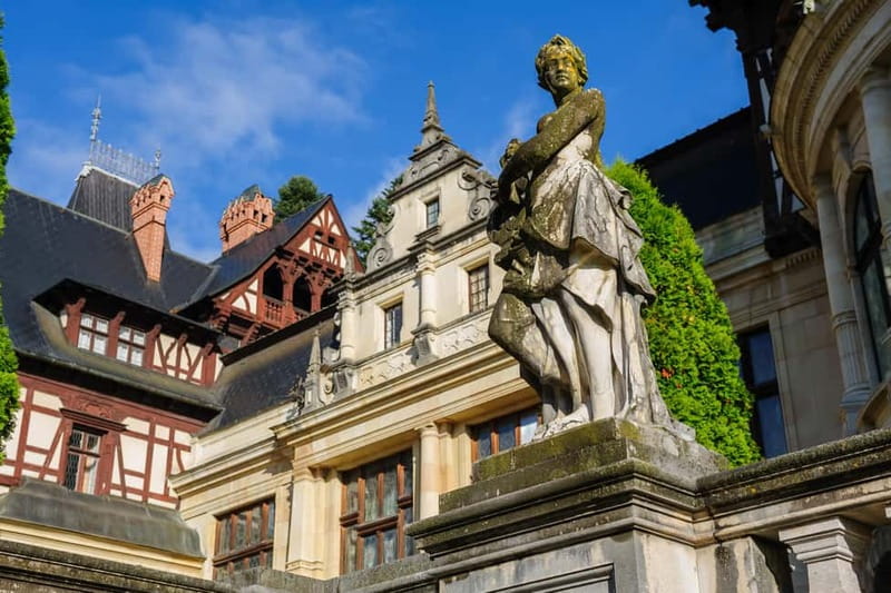 From Bucharest: Peles Castle, Brasov & Bran Castle Day Trip - What to bring and how to plan the day
