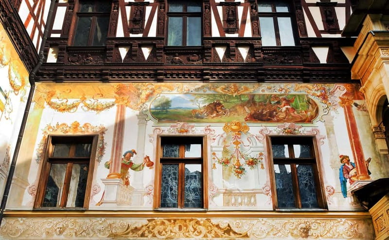 From Bucharest: Peles Castle, Brasov & Bran Castle Day Trip - Who should book this excursion