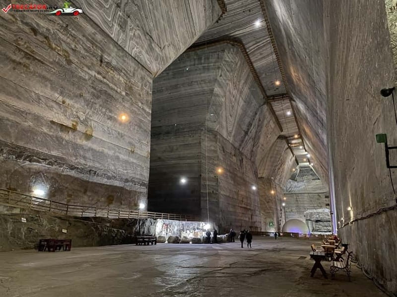 From Bucharest: Slănic Prahova Salt Mine Ticket and Transfer - Descending into Europe’s largest salt mine