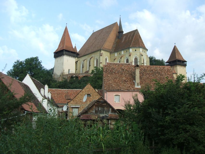 From Cluj: Sighișoara and Church of Biertan Guided Tour - How to use the one-hour free period