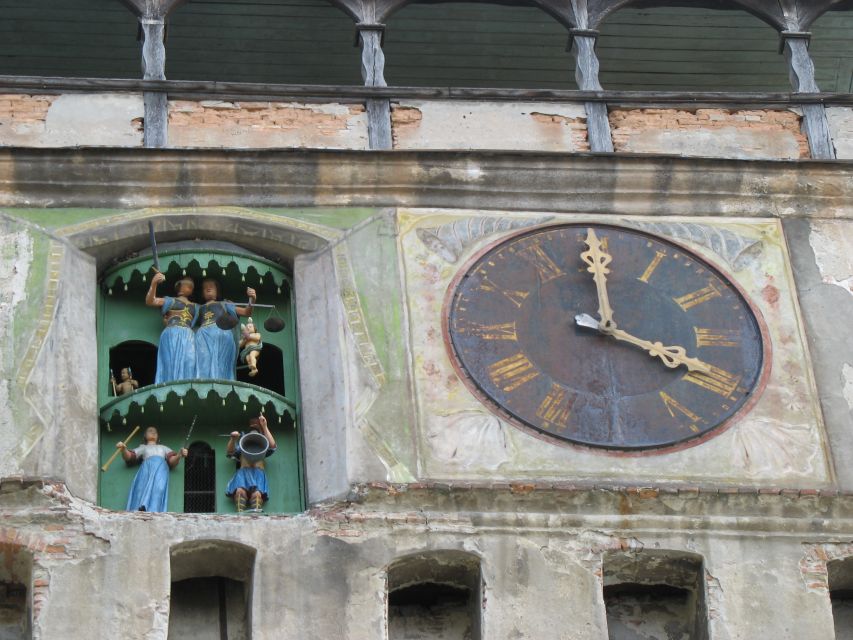 From Cluj: Sighișoara and Church of Biertan Guided Tour - A 2.5-hour guided walk through the citadel