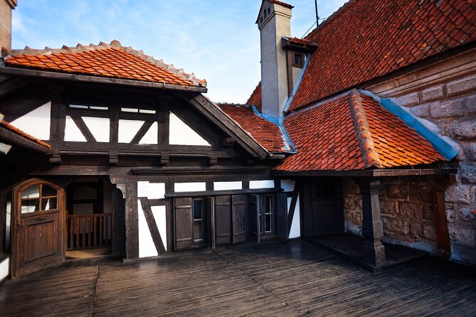 Guided Tour to Dracula Castle, Peles Castle and Brasov - A Long Day From Bucharest Into Transylvania