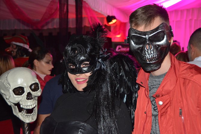 Halloween tour with 2 Halloween parties one at Bran Castle - Two Halloween parties, four major sights