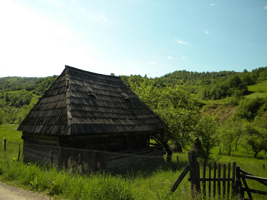 Maramures: 2 Days in Rural Romania - Surdești and the tall wooden church
