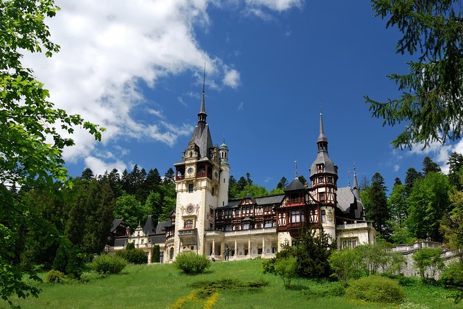 Medieval Transylvania: Shared 3-Day Tour from Bucharest - What the guide and vehicle arrangement add
