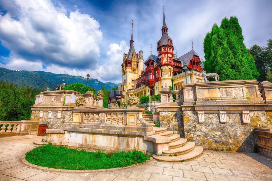Minivan 8: Peles & Dracula's Castle and Brasov Full-Day Trip - Key points to know before booking