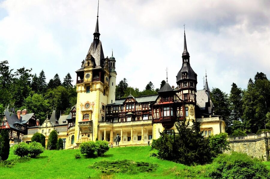 Minivan 8 Places : Dracula Castle, Peles, & Brasov Day Tour - Leaving Bucharest in an eight-seat minivan