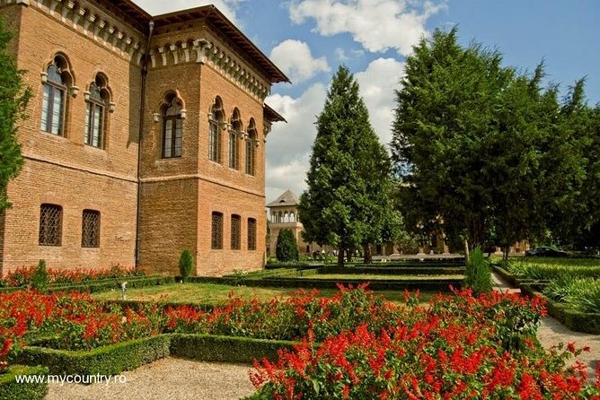 Mogosoaia Palace & Snagov Monastery: Private tour from Bucharest - Mogosoaia Palace, gardens, and lake views