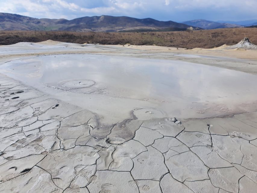 Muddy Volcanoes and Salt Mine Private Tour - The Pace, Breaks, and Free Time
