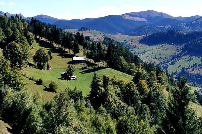 Off Road Adventures in Wild Carpathians - 5 Days - Day 4: Urlatoarea Waterfall and the old Tabla Butii pass