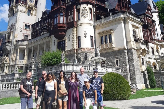 Peles Castle, Dracula's Castle and Medieval Town of Brasov in one day - Brasov’s old center in one short hour