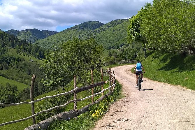 Perfect bike tour around Brasov - How to plan your morning