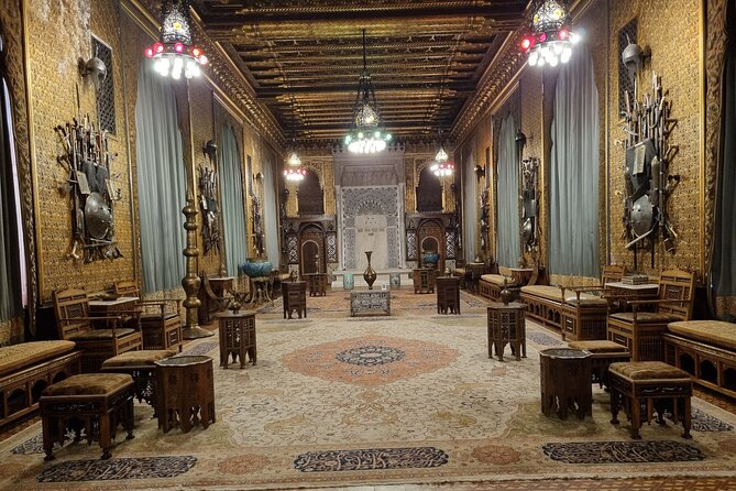 Private Day Trip from Bucharest: Dracula’s Castle, Peles & Brasov - Peleș Castle and Romania’s royal rooms