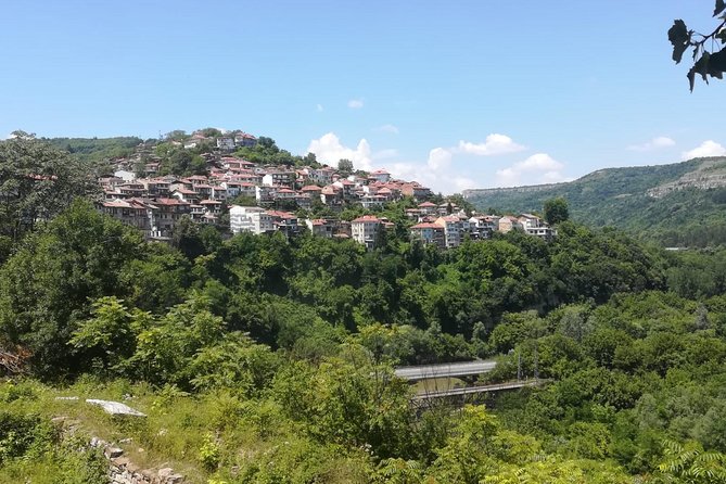 Private Day Trip to Bulgaria and Veliko Tarnovo from Bucharest - Arbanassi and the Nativity Church murals