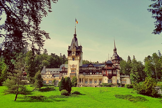 Private Day Trip to Peles and Bran from Bucharest - Peles Castle in Sinaia: the highlight of the route