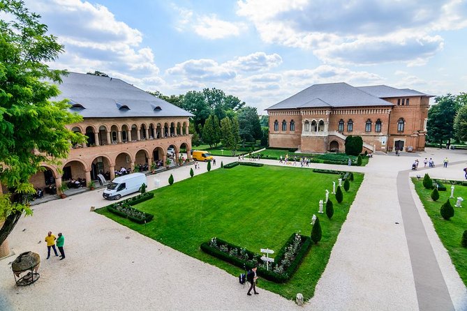 Private Half Day Trip to Snagov Monastery and Mogosoaia Palace from Bucharest - Mogosoaia Palace and its Romanian design