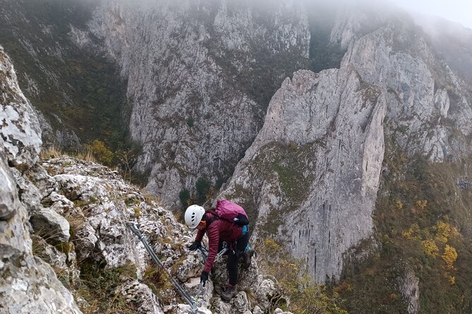 Private Hiking OR Climbing Experience in beaufitul gorges - Pickup from Cluj-Napoca and the practical value