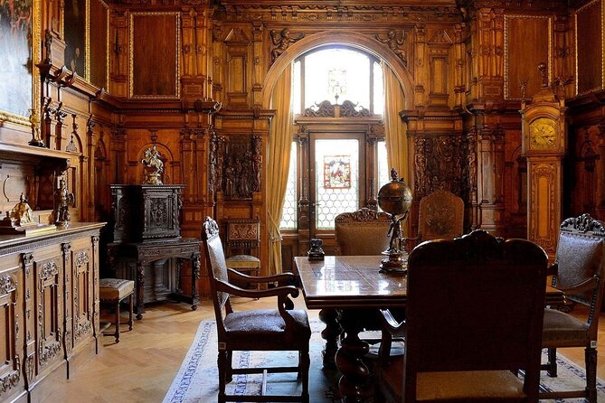 Private Tour in Bran Castle, Peles Castle, and Brasov - Brasov’s old center: two hours on foot