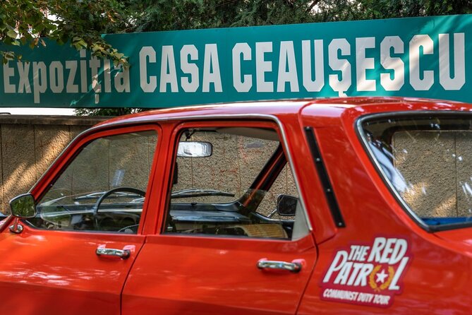 Private Tour -The Last Day of Nicolae Ceaușescu in a Romanian Car - Revolution Square and the final public appearance