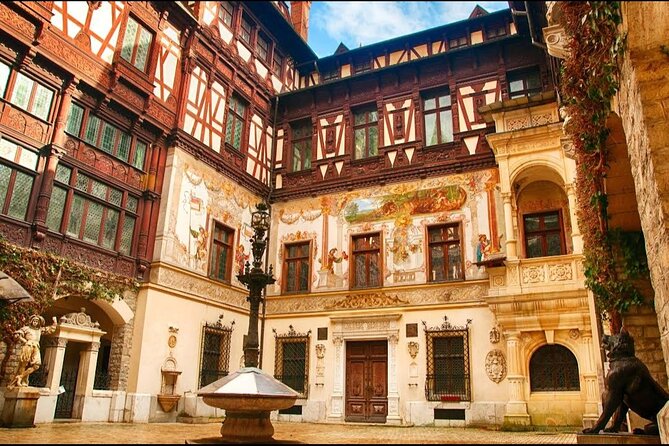Private Tour to Dracula's Castle, Brașov City & Peleș Castle - Timing, traffic, and the Sunday problem