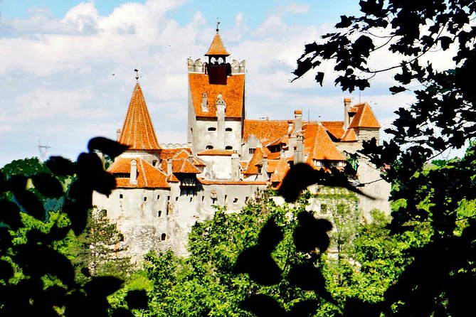Private Tour to Dracula's Castle, Peles Castle from Bucharest - Brasov is your best pause in the middle of the day