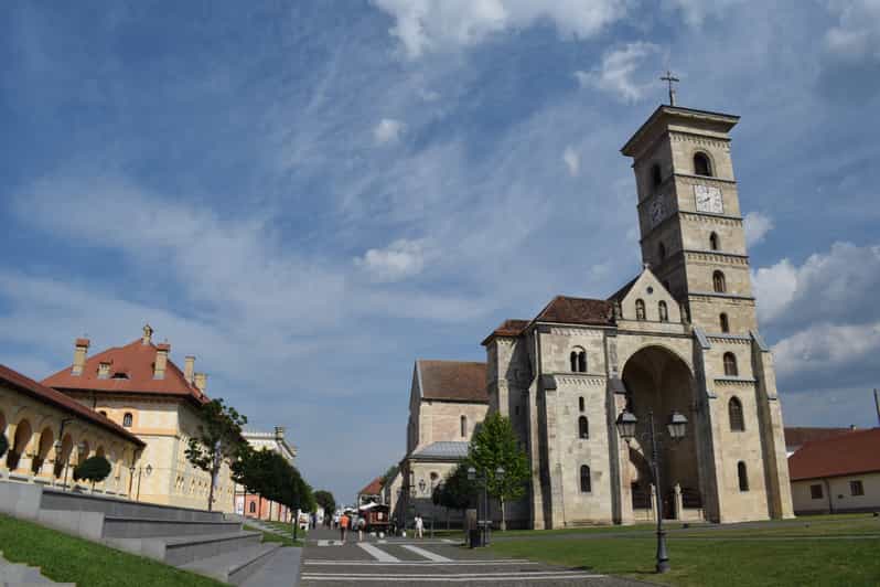 Private tour to Turda Salt Mine, Rimetea and Alba Iulia - Alba Iulia and the star-shaped fortress