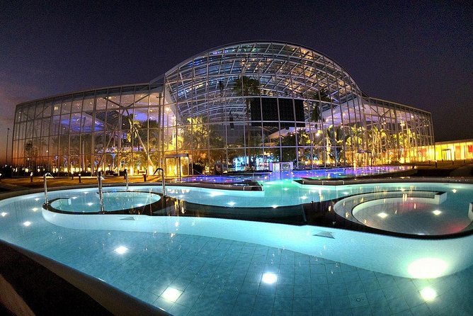 Private Transfer and 3H Tickets to Therme Bucharest - Arriving at Therme Bucuresti