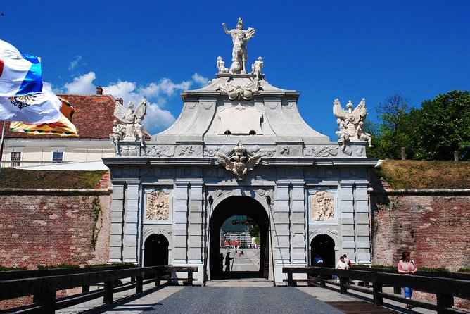 Private Walking Tour of Alba Iulia Citadel with Wine Tasting - Key points at a glance