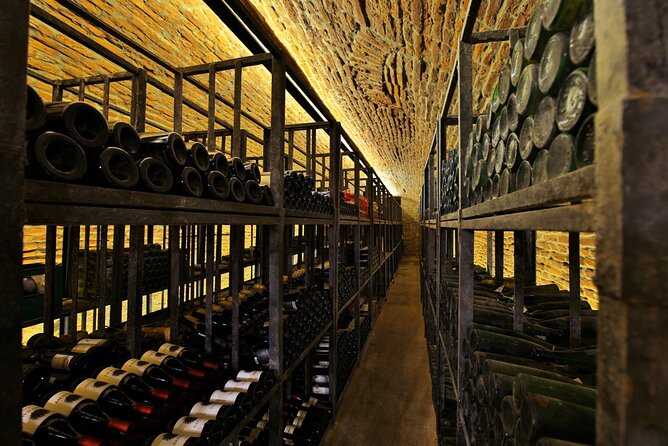 Private Walking Tour of Alba Iulia Citadel with Wine Tasting - Union Museum and Union Hall