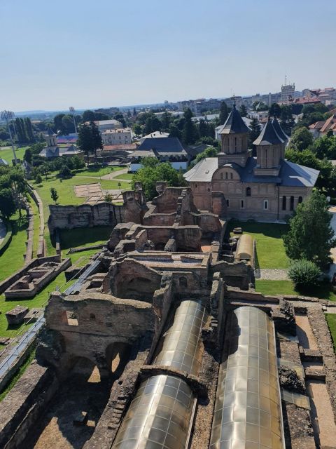 Real Dracula Princely Court and Real Dracula's Fortress - Key points at a glance