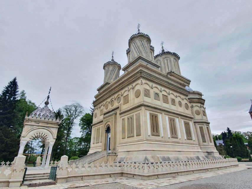 Real Dracula Princely Court and Real Dracula's Fortress - From Bucharest to Vlad’s Wallachian strongholds