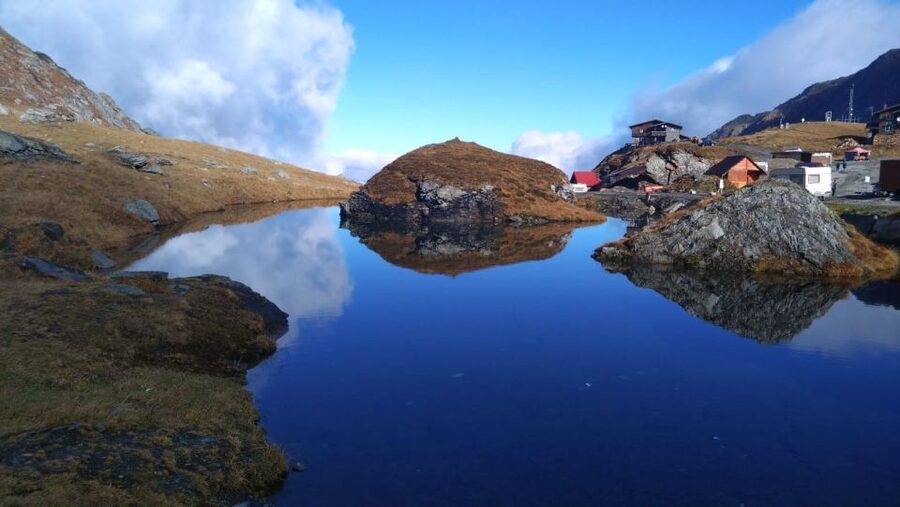 SB05 - Carpathian Heights: Hiking to Bâlea Cascada & Lake - Bâlea Glacier Lake at 2,034 meters